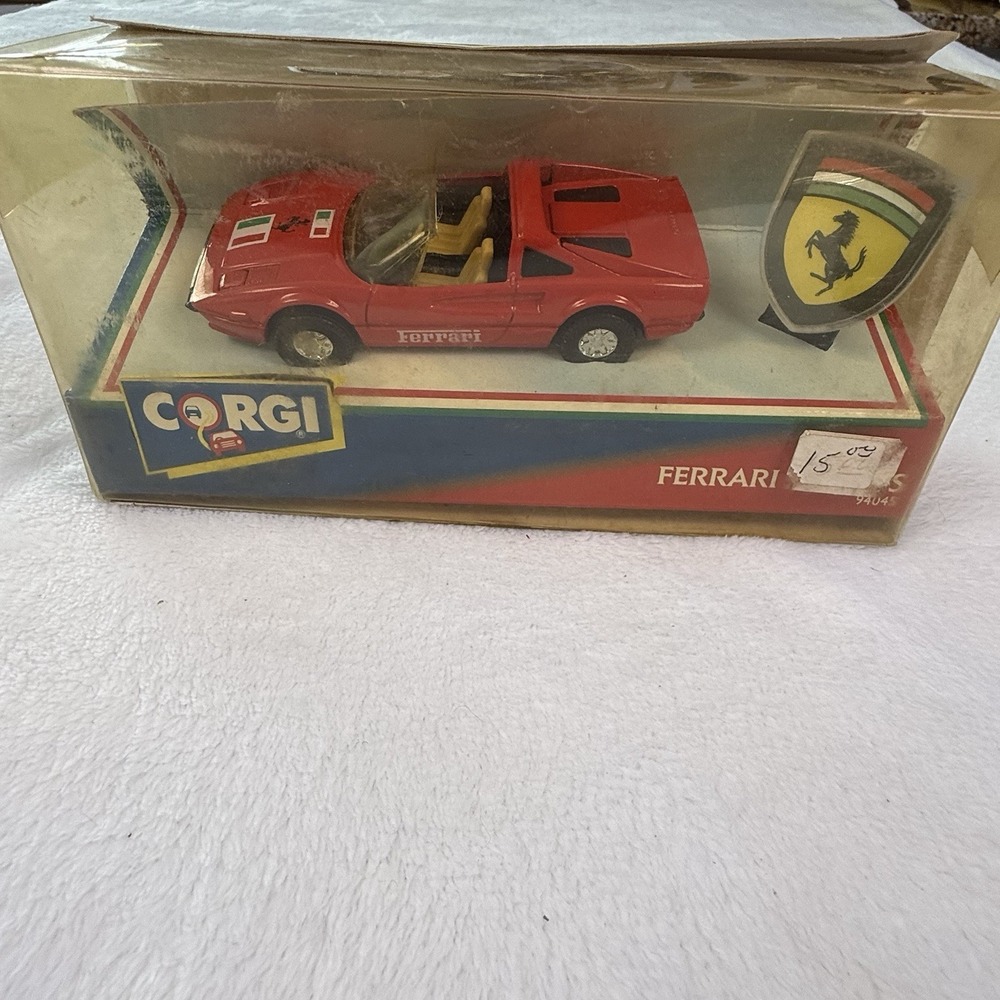 Vintage 1991 Corgi Ferrari 308 GTS 94045 1:36 Diecast Red Boxed w Badge